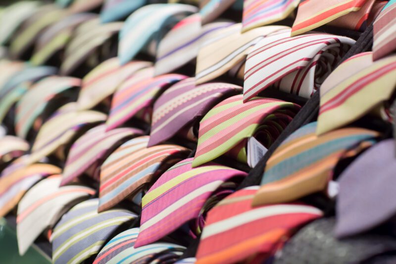 How to Store Ties in an Organized Closet for Easy Access