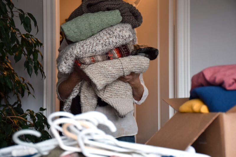 Guardian Storage – How to declutter your closet with smart organization and seasonal storage solutions