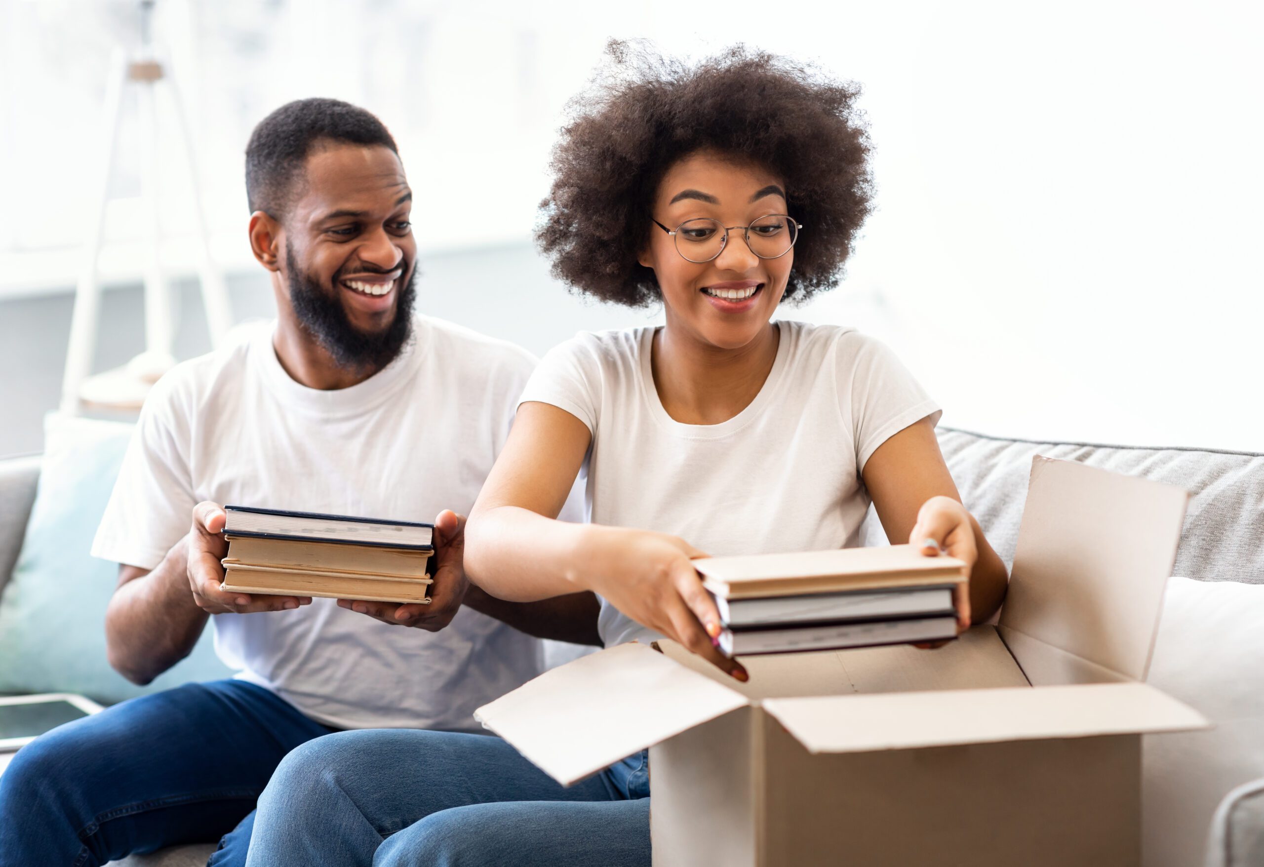 How to Pack Books When Moving: A 10-Step Guide